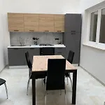 Giusy לינה וארוחת בוקר